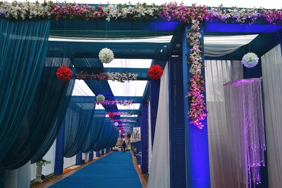 Entrance decor