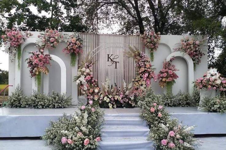 Stage decor