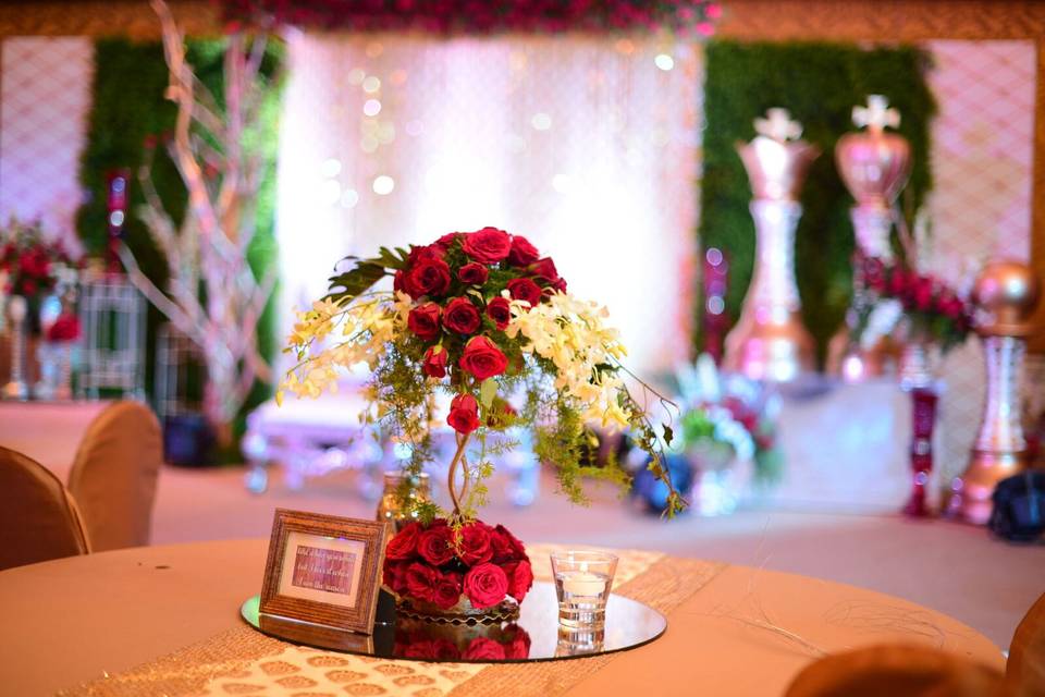 Raja Rani Engagement Table set