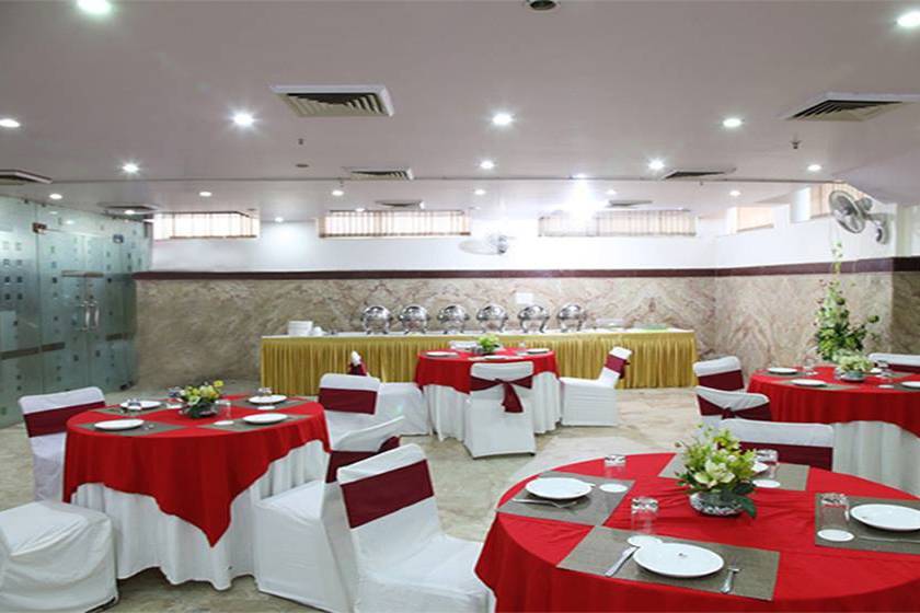 Banquet hall