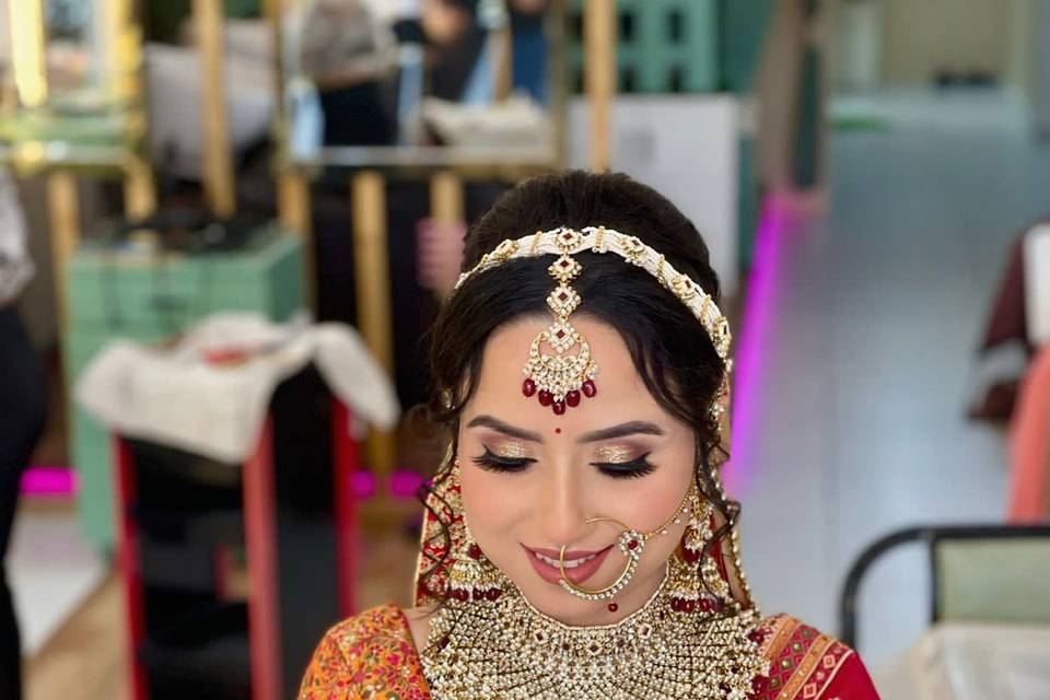 Bridal makeup