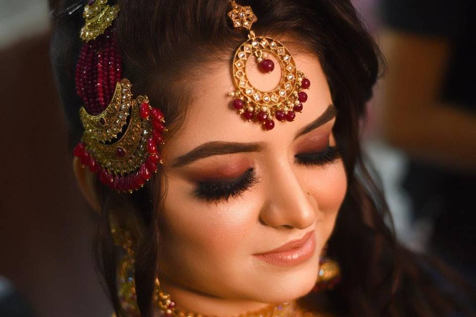 Bridal makeup