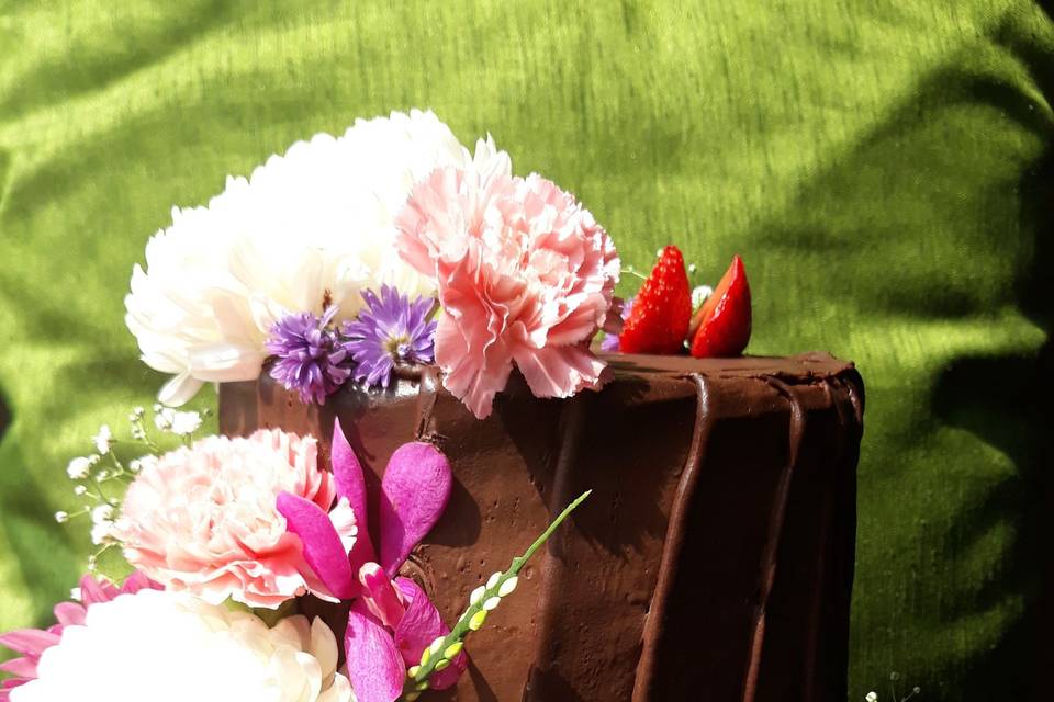 Chocolate With Fresh Flowers