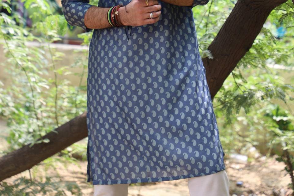 Kurta By Ankit V Kapoor