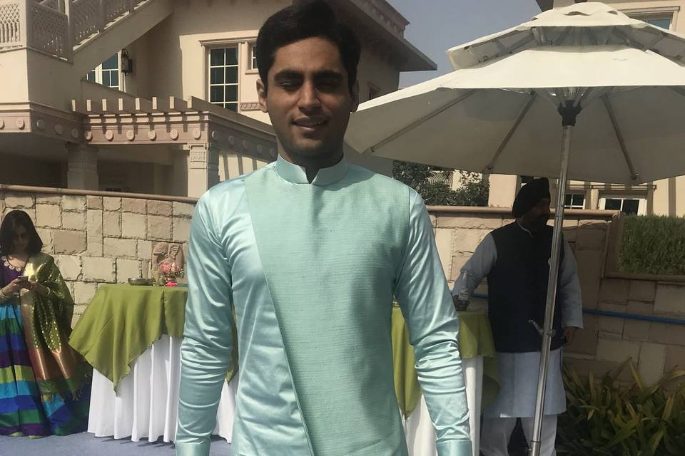 Kurta By Ankit V Kapoor