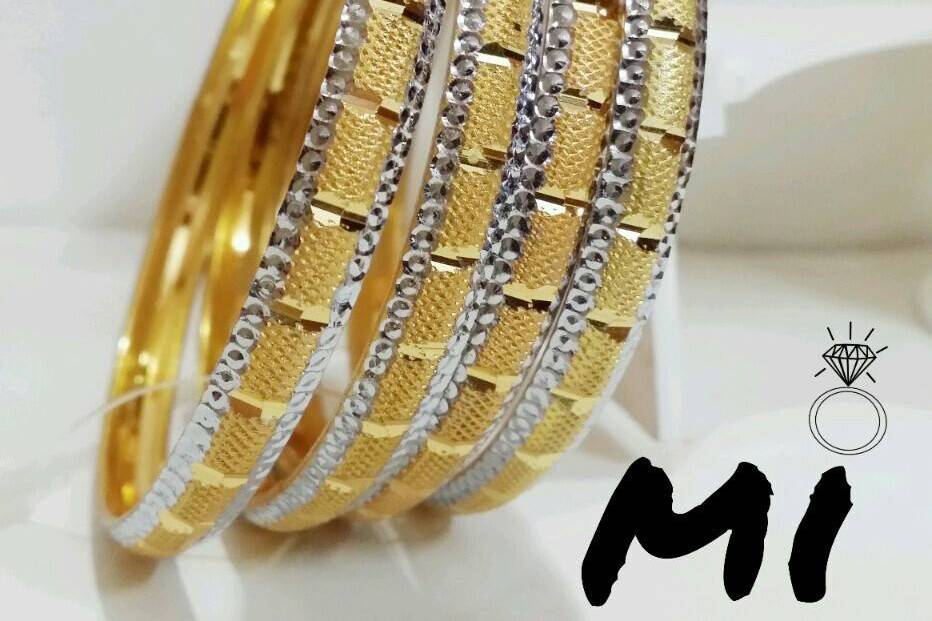 Gold finish bangle