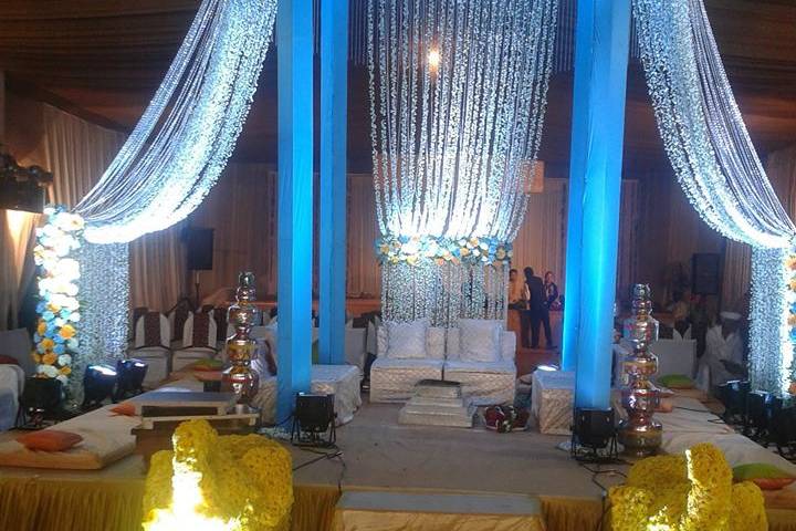 Stage Setup & Decor