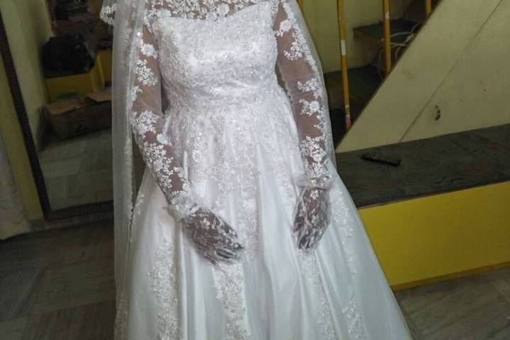 Bridal gown