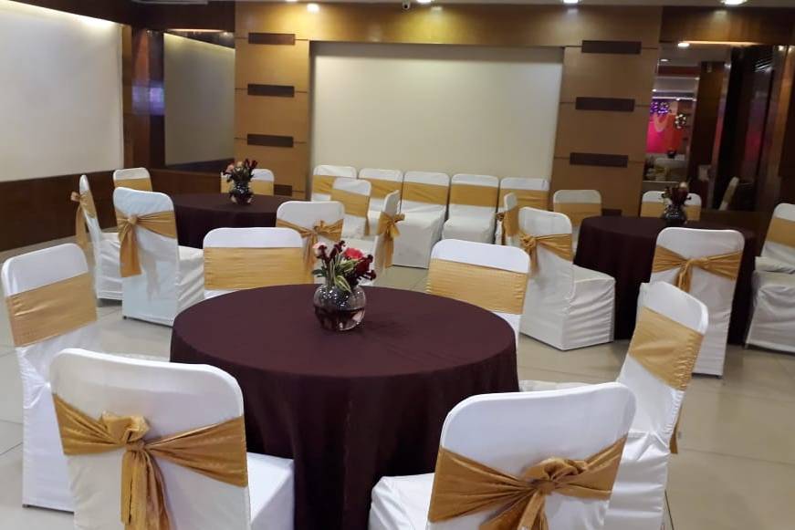 Banquet hall