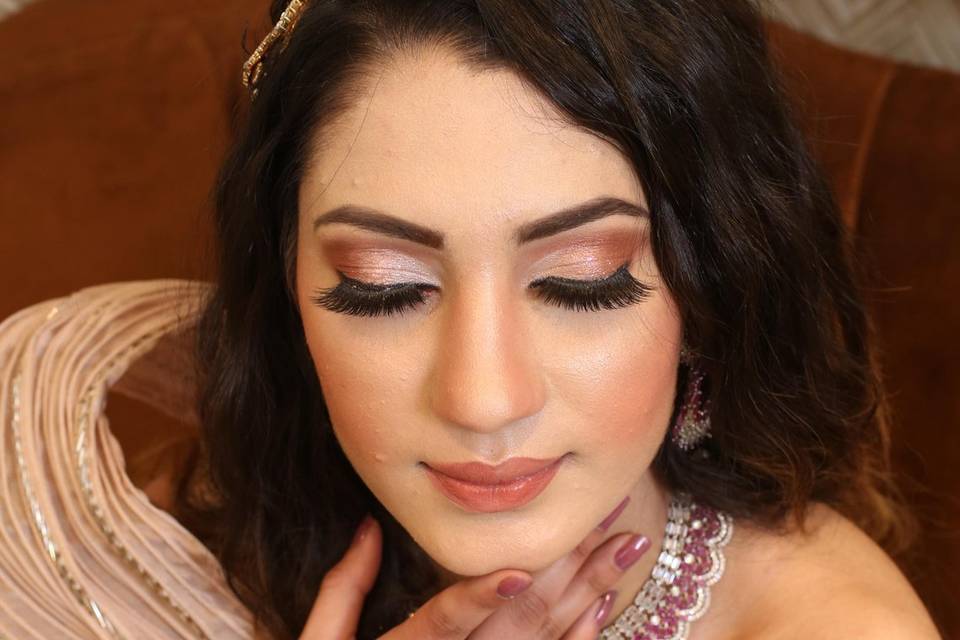 Party makeup