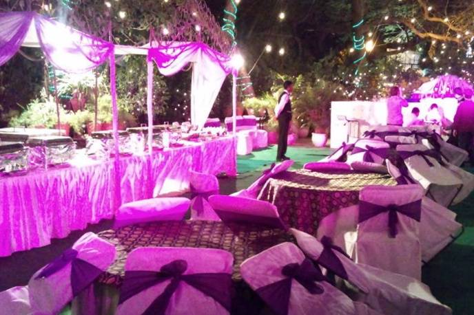 Outdoor Food Caterers and Decorators