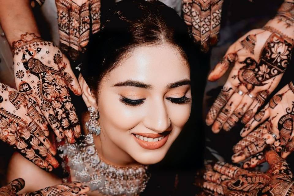 Raj Mehndi Arts