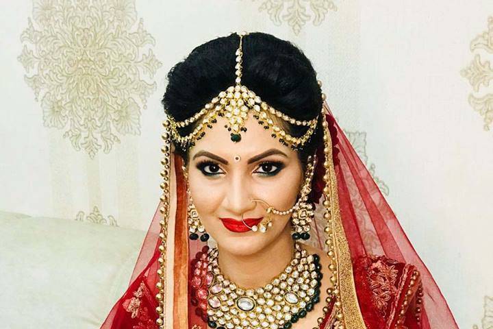 Bridal makeup